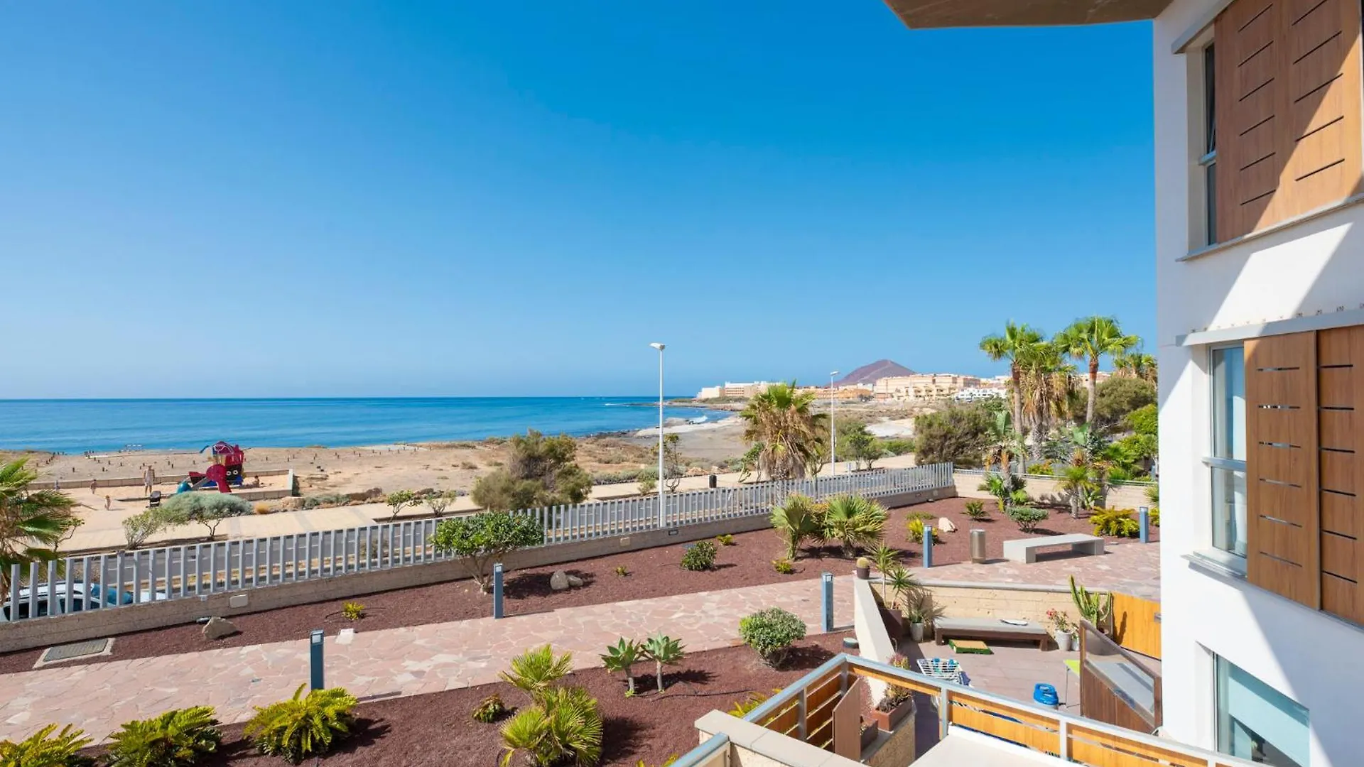 Medano4You Surfers Paradise Beachfront Home El Medano
